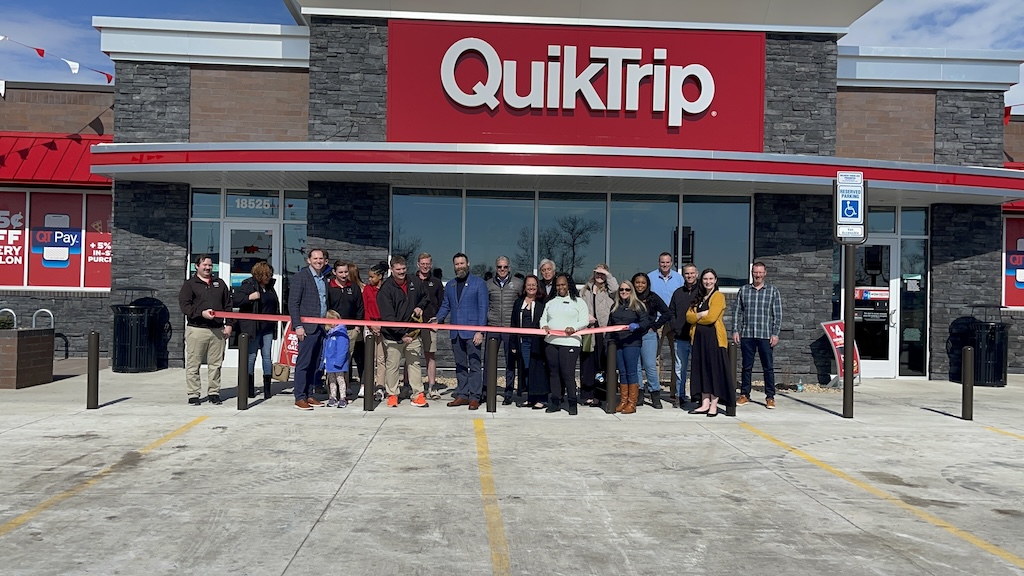 QuikTrip continues Colorado expansion with Aurora location!